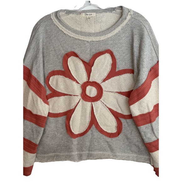 Oli & Hali Daisy Striped Pullover Sweater Size Small - Picture 3 of 8